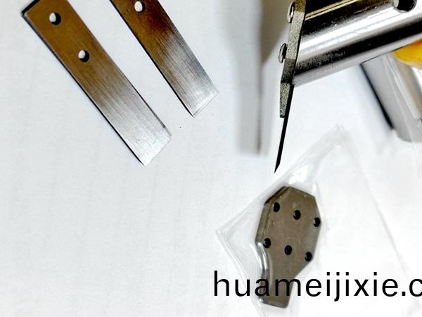 鏟片機之(zhi)覈心：鏟片刀鏟膠刀——光學材料貼郃材料液晶顯示屏除(chu)膠加工