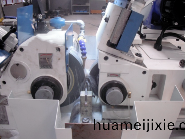 精密磨(mo)牀(chuang)加(jia)工(gong)