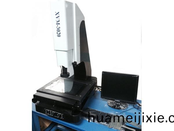 精(jing)密(mi)投(tou)影(ying)儀