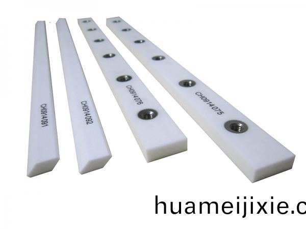 國內常用(yong)切粒機(ji)品牌分類及應用|得(de)人精工爲切粒機提供固(gu)定(ding)刀及造粒刀(dao)片覈心配件(jian)